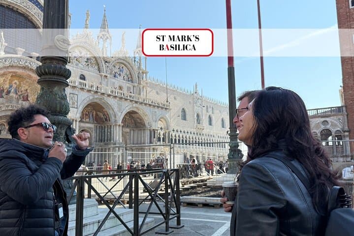 Venice Highlights: 2-Day St. Mark's, Doge's Palace, Murano & Gondola Tour