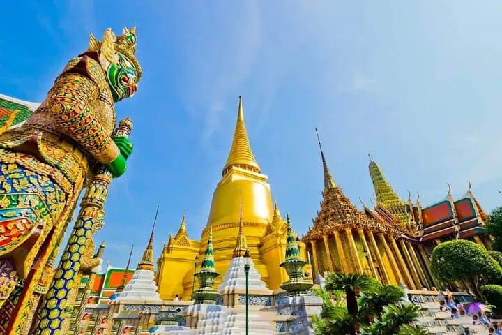 Ultimate Bangkok 3-Day Itinerary: Grand Palace, Wat Pho & Chao Phraya River Cruise photo 4