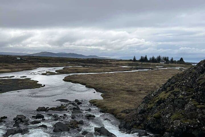 Private Golden Circle Tour from Reykjavik — Thingvellir, Geysir & Gullfoss in One Day photo 2