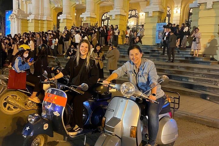 Hanoi Vespa Night Food Tour: Best Street Eats & Train Street Experience photo 3