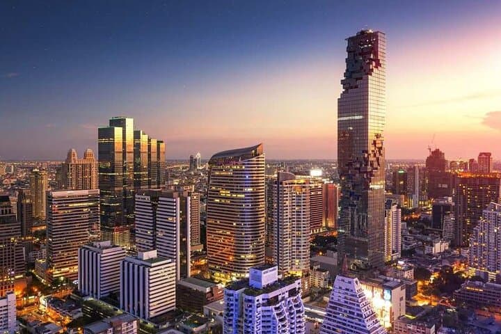 Rise Above Bangkok: Mahanakhon SkyWalk & SkyVerse Experience photo 2
