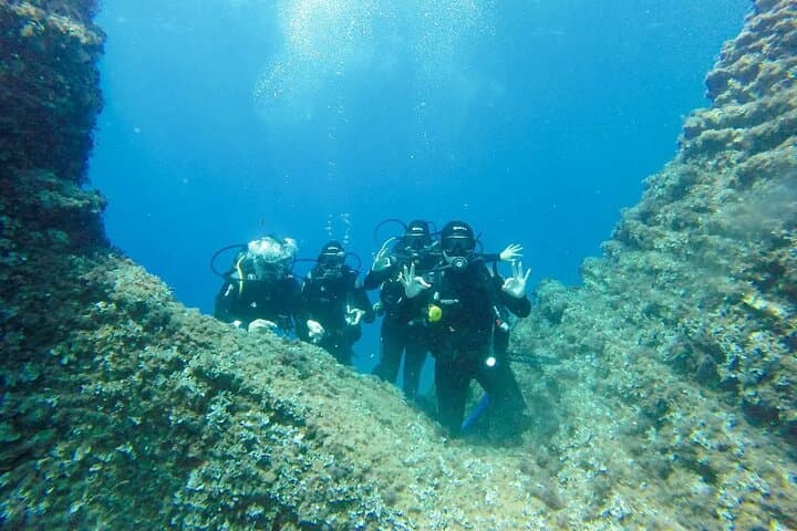 Introductory Scuba in Budva: Dive the Adriatic Tunnels for First-Timers photo 3