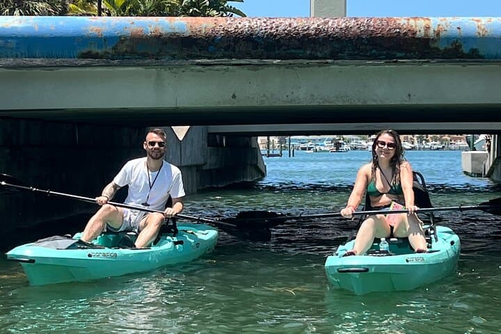 Paddle to a Clearwater Spoiler Island: Luxury Single Kayak Tour photo 3