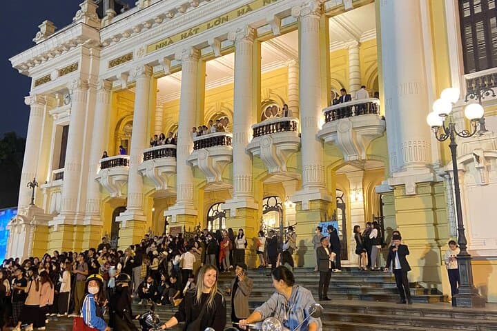 Hanoi Vespa Night Food Tour: Best Street Eats & Train Street Experience photo 2