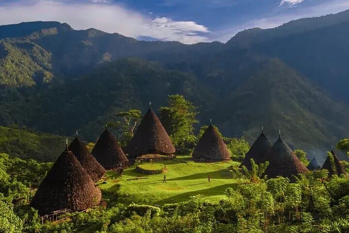Waerebo Village Overnight: Trek to Mbaru Niang, Sunrise & Milky Way from Labuan Bajo photo 4