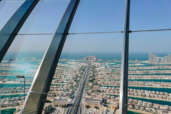 View at the Palm Jumeirah: 360° Observation Deck Guide & Practical Tips photo 6