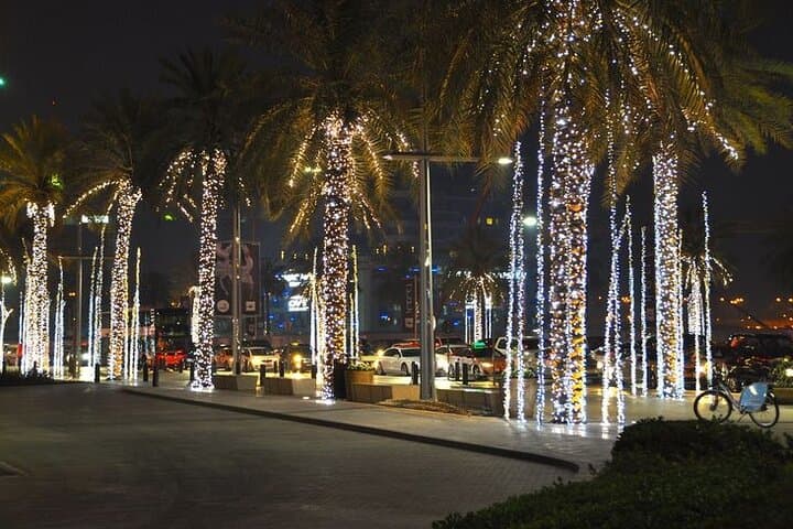 Dubai Night City Tour: Palm Jumeirah Views, Kite Beach & Burj Khalifa Lights