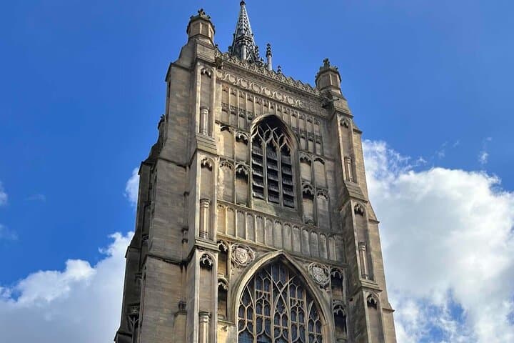 Strolling Norwich’s Medieval Heart: Self-Guided Cathedral-to-Cow-Tower Walking Tour photo 2