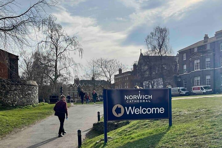 Strolling Norwich’s Medieval Heart: Self-Guided Cathedral-to-Cow-Tower Walking Tour photo 4