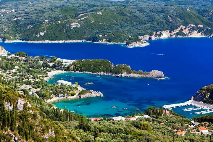 Corfu Day Tour: Achilleion Palace, Paleokastritsa & Kumquat Distillery photo 2