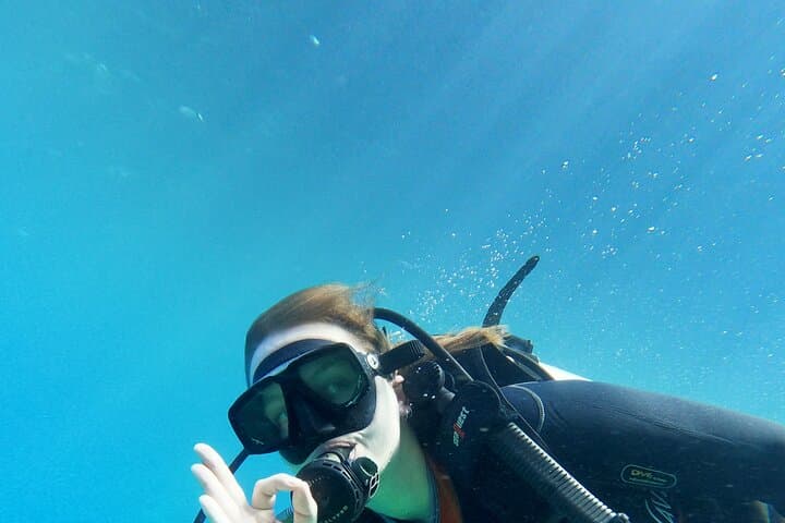 Chania Beginner Scuba: Shore Dive Course in Crete's Clear Waters