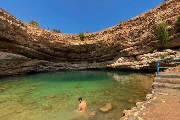 Daiqa Dam, Wadi Arbayn & Bimah Sink Hole: Day Trip from Muscat
