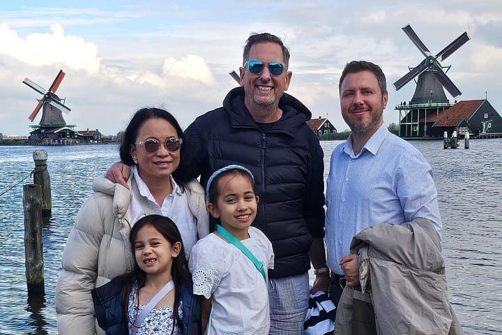 Private Luxury Van Tour to Zaandam, Zaanse Schans Windmills & Volendam from Amsterdam photo 1