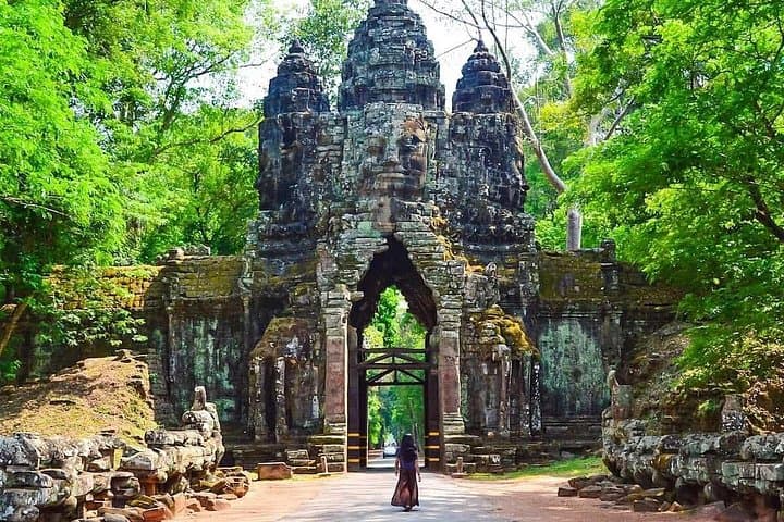 Full-Day Angkor Wat Sunrise Tour from Siem Reap — Private Guided Temple Circuit photo 2