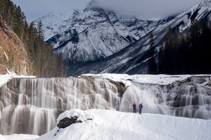 4-Day Banff Yoho Jasper Tour: Lake Louise, Columbia Icefield & Emerald Lake