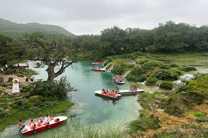 Two-Day Salalah South & West Guided Tour — Khareef Waterfalls, Frankincense & Coastal Blowholes photo 3