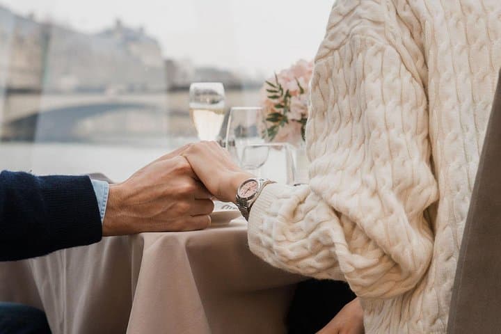 Seine Dinner Cruise in Paris: Romantic Valentine's Day on a Bateaux-Mouches photo 5