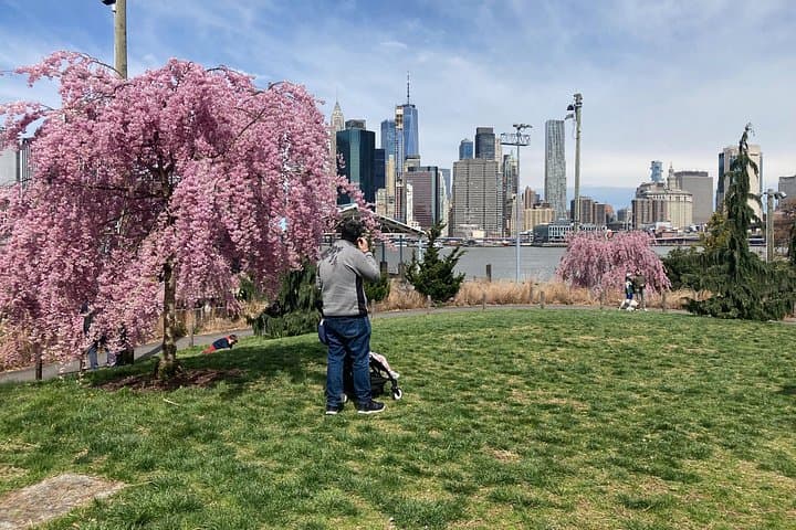 Ride the Brooklyn Bridge & Waterfront: Guided Bike Tour from City Hall photo 3