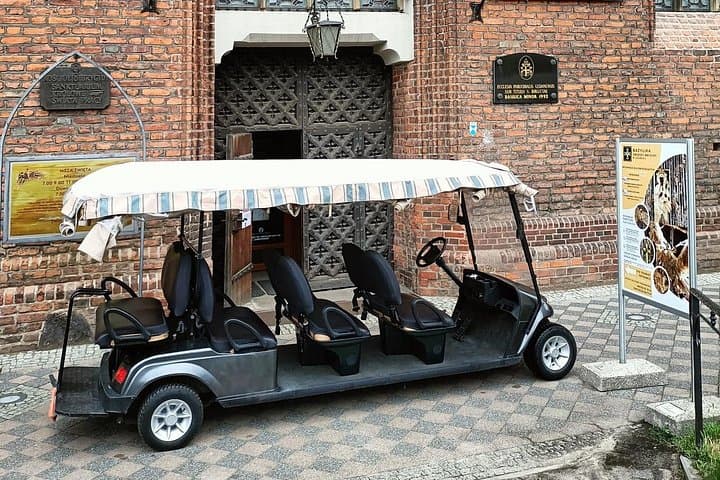 One-Hour Gdańsk Old Town Guided Tour: History, Sights & Local Insights photo 3