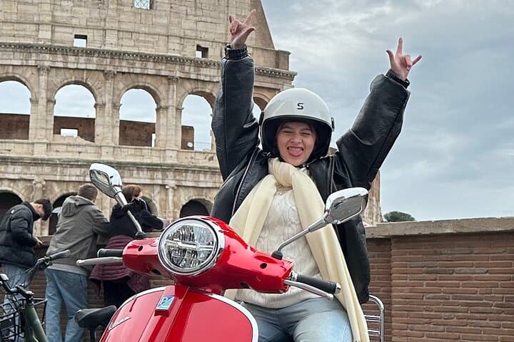 Explore Rome by Vespa: Guided Scooter Tour Through Rome's Historic Heart photo 5