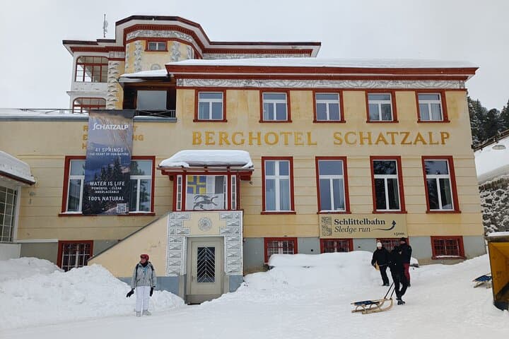 Davos Private Sledging Tour: Alpine Sledging on Schatzalp & Rinerhorn photo 6