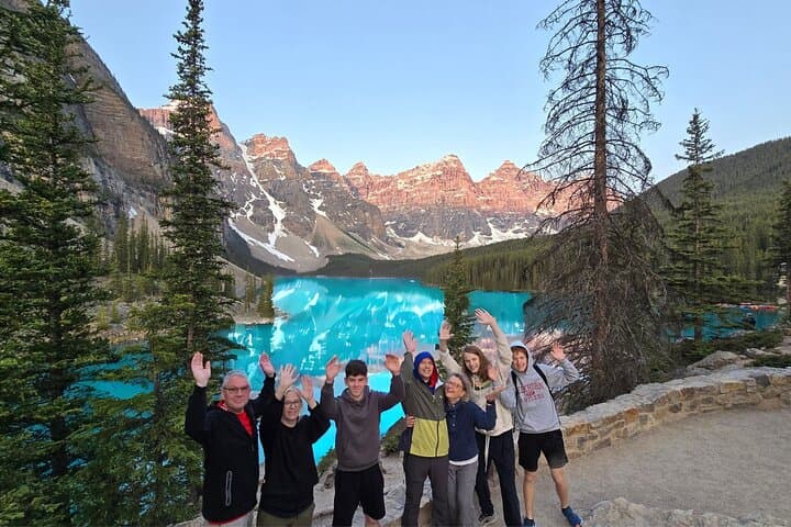Exploring Moraine Lake & Lake Louise: Morning and Sunset Tours from Banff and Canmore photo 4