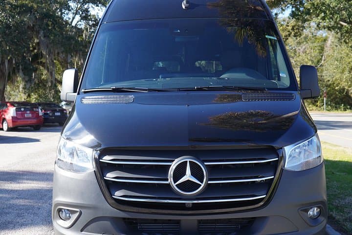 Prestige Express Limo Charleston: Private Airport & City Transfers photo 3