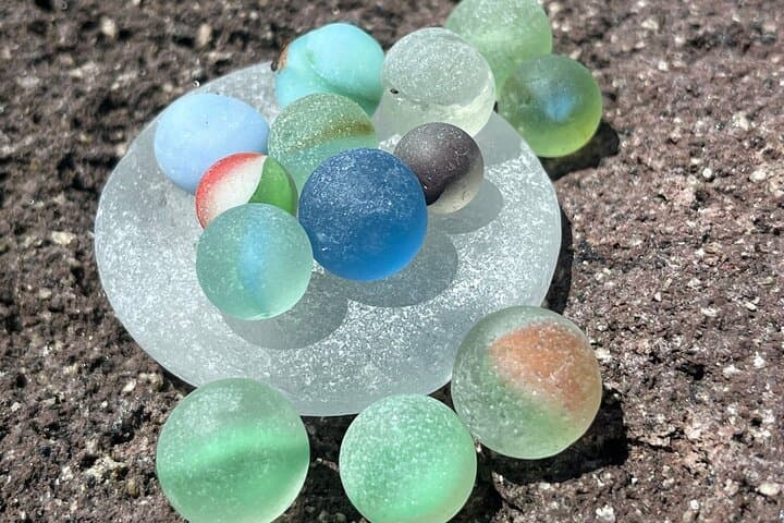 Sea Glass Hike on St. Kitts: Volcanic Coastline & Hidden Beaches photo 2