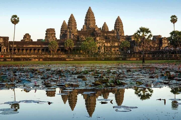 Angkor Wat Sunrise Small-Group Tour from Siem Reap — Temples, Ta Prohm & Bayon photo 2