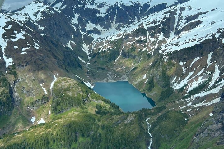 Sitka Sound Private Seaplane Tour: 60-Minute Flightseeing Over Baranof Island photo 2