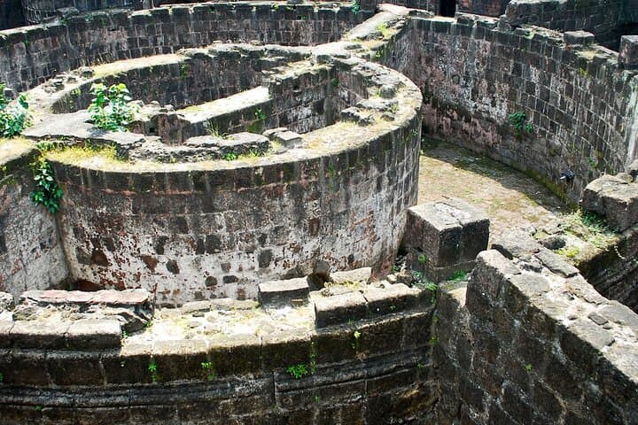 Intramuros & Fort Santiago: Private Half-Day Manila History Tour photo 6