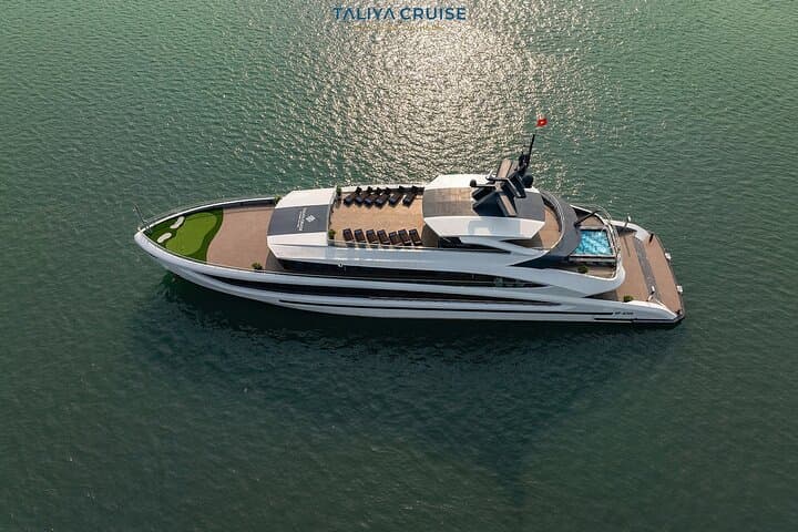 Taliya Luxury Day Cruise Through Ha Long and Lan Ha Bay