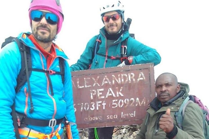 Conquer Mount Rwenzori: Multiday Expedition to Margherita Peak (5109m) photo 2