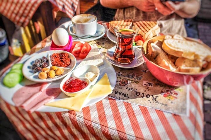 Taste of Turkey on Two Continents: Istanbul Food Tour From Eminönü to Kadıköy photo 2