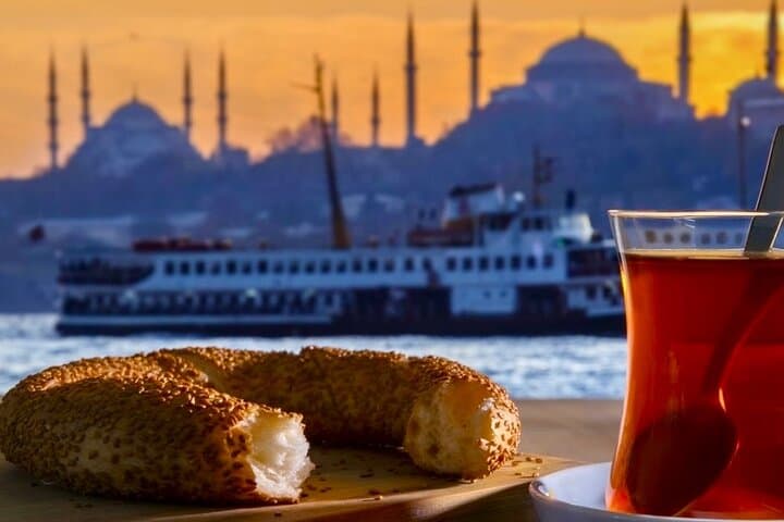 Taste of Turkey on Two Continents: Istanbul Food Tour From Eminönü to Kadıköy