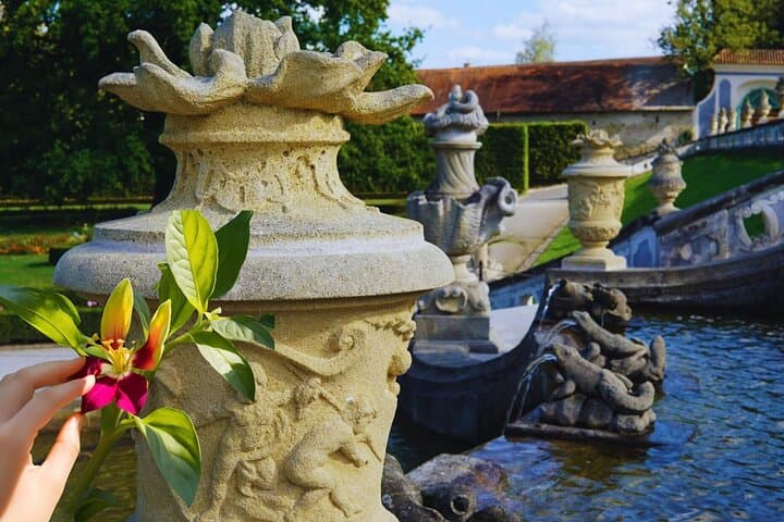 3-Hour Royal Castle Tour in Český Krumlov: Interiors, Gardens & Czech Sweets