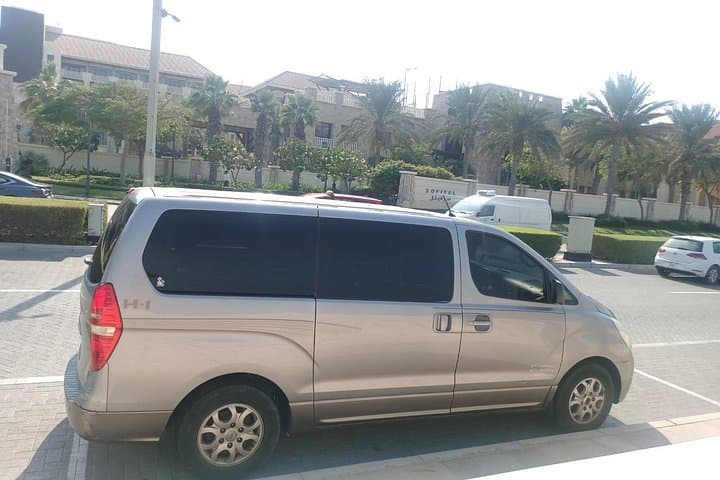Private Dubai to Abu Dhabi Transfer: Luxury Door-to-Door Car Service photo 4