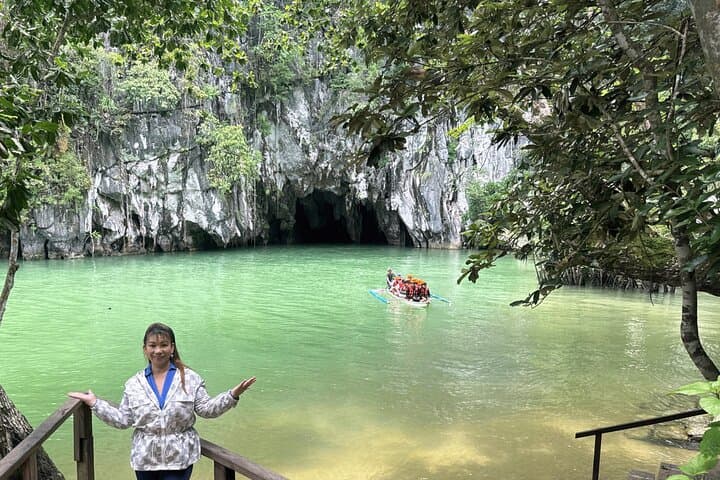 Exploring the Puerto Princesa Underground River: Palawan's Subterranean Boat Tour