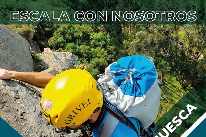 Climb Rocas de Suesca: 4-Hour Guided Rock Climbing Near Bogotá