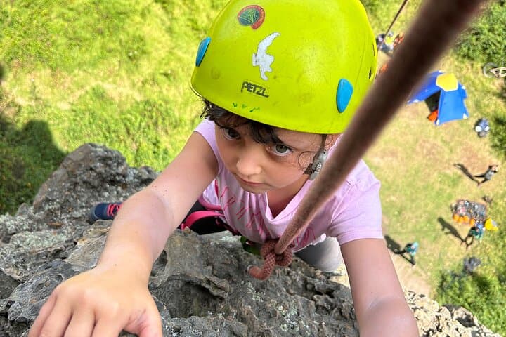 Climb Rocas de Suesca: 4-Hour Guided Rock Climbing Near Bogotá photo 4
