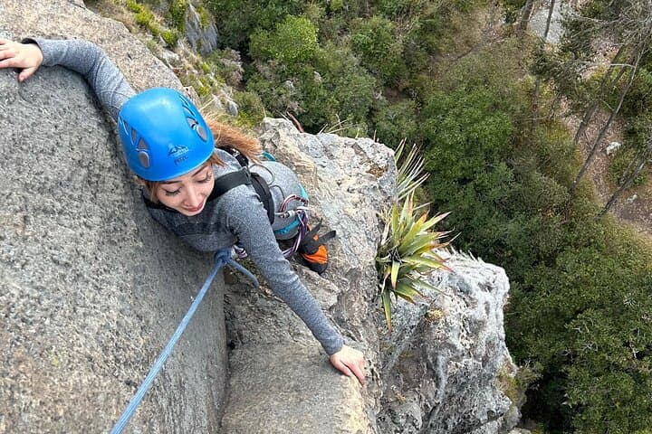 Climb Rocas de Suesca: 4-Hour Guided Rock Climbing Near Bogotá photo 6