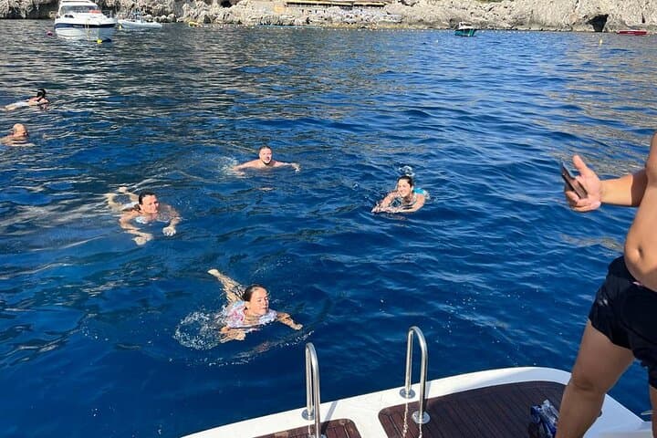Amalfi Coast Private Boat Tour: Premium All-Inclusive Day from Sorrento photo 5