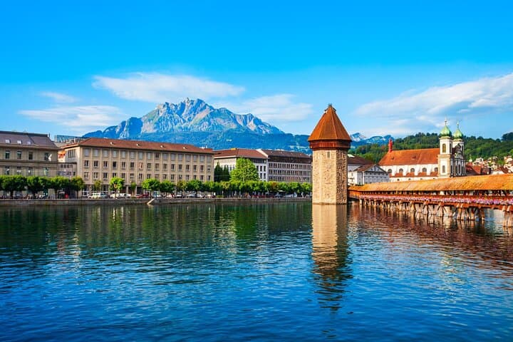 Lucerne Chocolate Tasting Walking Tour: Local Guide, Chapel Bridge & Hot Chocolate photo 5