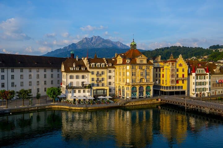 Lucerne Chocolate Tasting Walking Tour: Local Guide, Chapel Bridge & Hot Chocolate photo 2