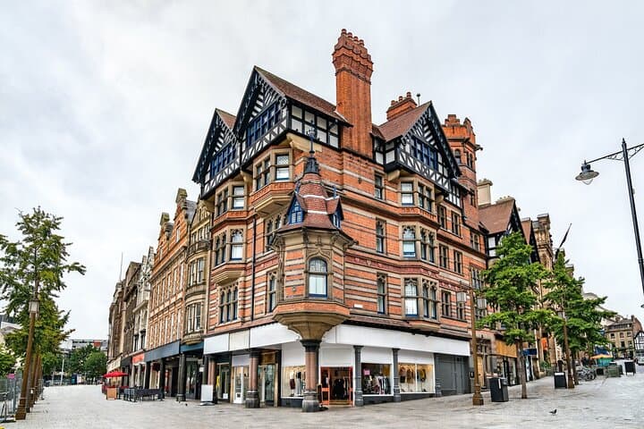 Nottingham in 60 Minutes: Private Walking Tour with a Local Guide photo 6