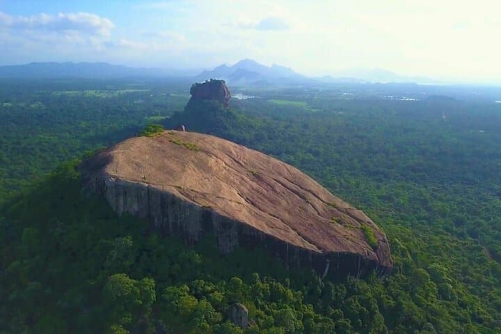 Sigiriya & Dambulla Day Tour: Climb Lion Rock and Visit the Dambulla Cave Temples photo 5