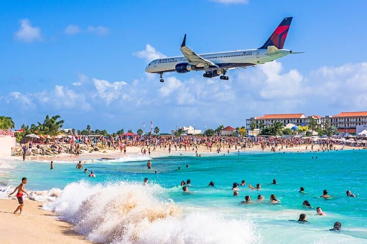 Private St. Maarten Island Tour — Philipsburg Beaches, Caves & Local Flavors photo 1