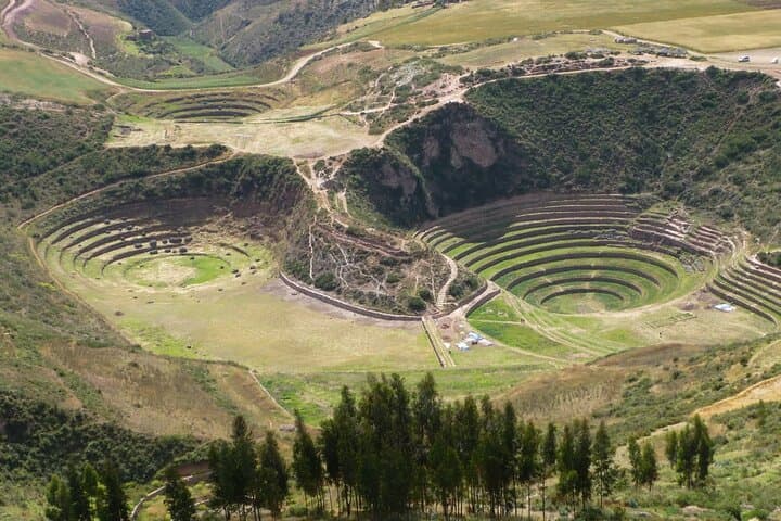 Private Sacred Valley Day Tour: Maras Salt Mines, Moray & Ollantaytambo