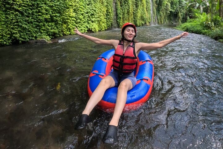 Tampaksiring River Tubing: Experience Bali’s 7-Rapid River Run with Gekko Tubing photo 3