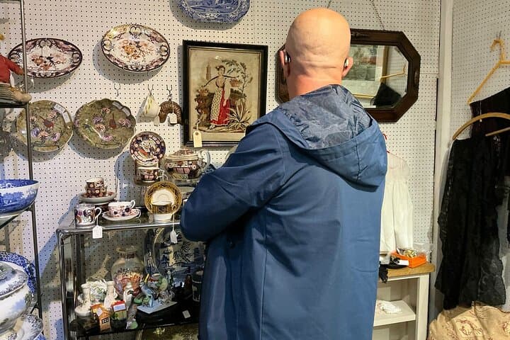 Antique Foraging Walking Tour in Lewes with Expert Guide photo 5